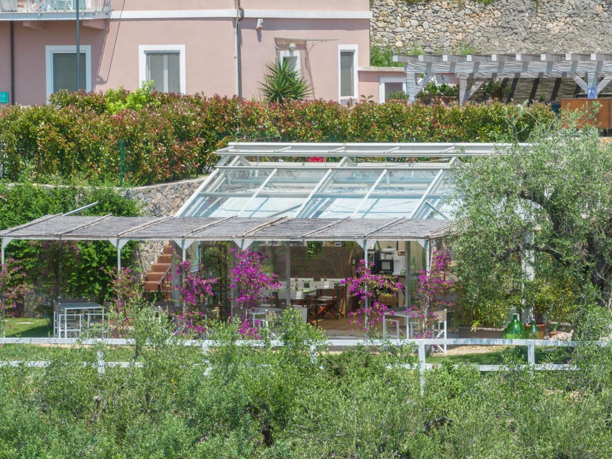 Agriturismo Terre Degli Angeli Pietra Ligure Exterior photo